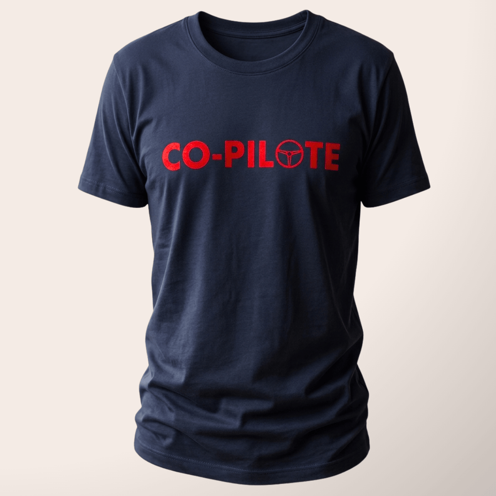 Vroom Vroom Tee Shirt "Co-Pilote" - Vroom Vroom Tee Shirt Co-Pilote. Coton organique bio, imprimé en France avec fierté. Coupe confortable et respirante pour un port quotidien sans compromis.