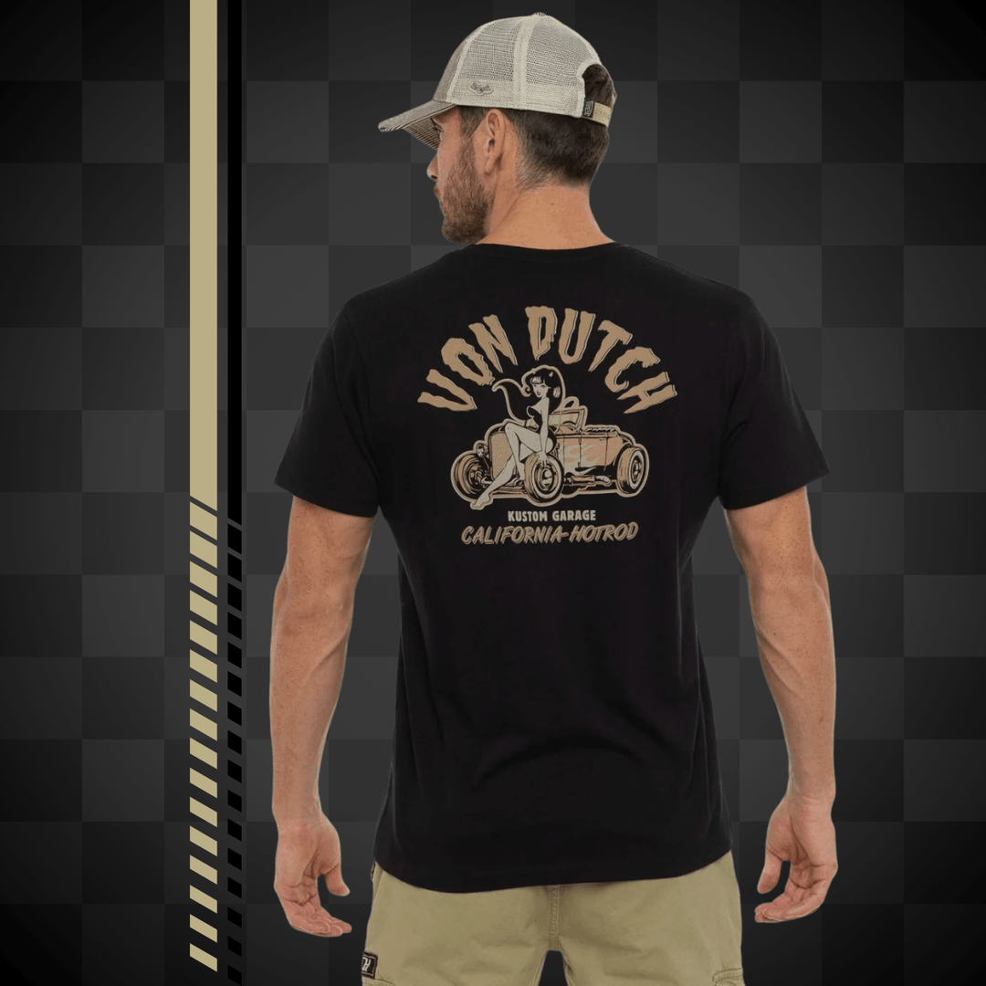 Von Dutch Tee Shirt Col V "Hot" - Von Dutch Tee Shirt Col V Hot. Confectionné en 100% coton léger, il offre un confort optimal pour l'été. Sa coupe régulière en fait une pièce polyvalente.