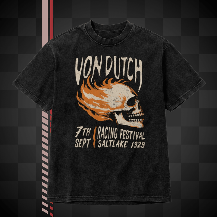Von Dutch Tee Shirt Oversize "Poster" - Le Von Dutch Tee Shirt Oversize "Poster" incarne le style vintage avec une coupe relaxed. 100% coton, il allie confort et légèreté pour les beaux jours.
