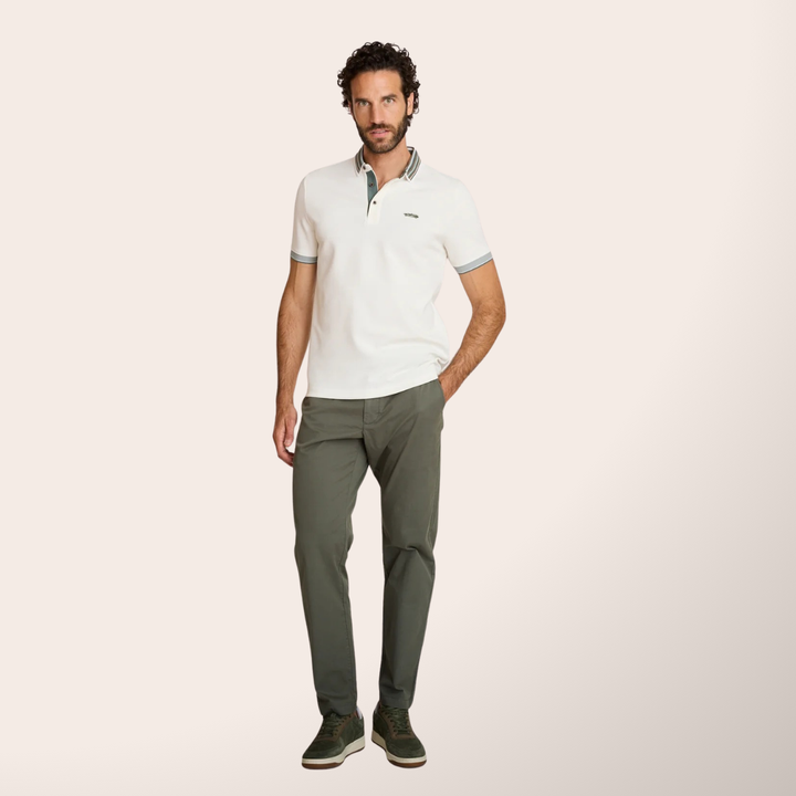 Delahaye Polo Maillé "Lemurzim" - Delahaye Polo Maillé Lemurzim de la collection Gentleman Driver. Confectionné en coton à maille fine, il offre douceur et tenue impeccable. - Esprit Pilote