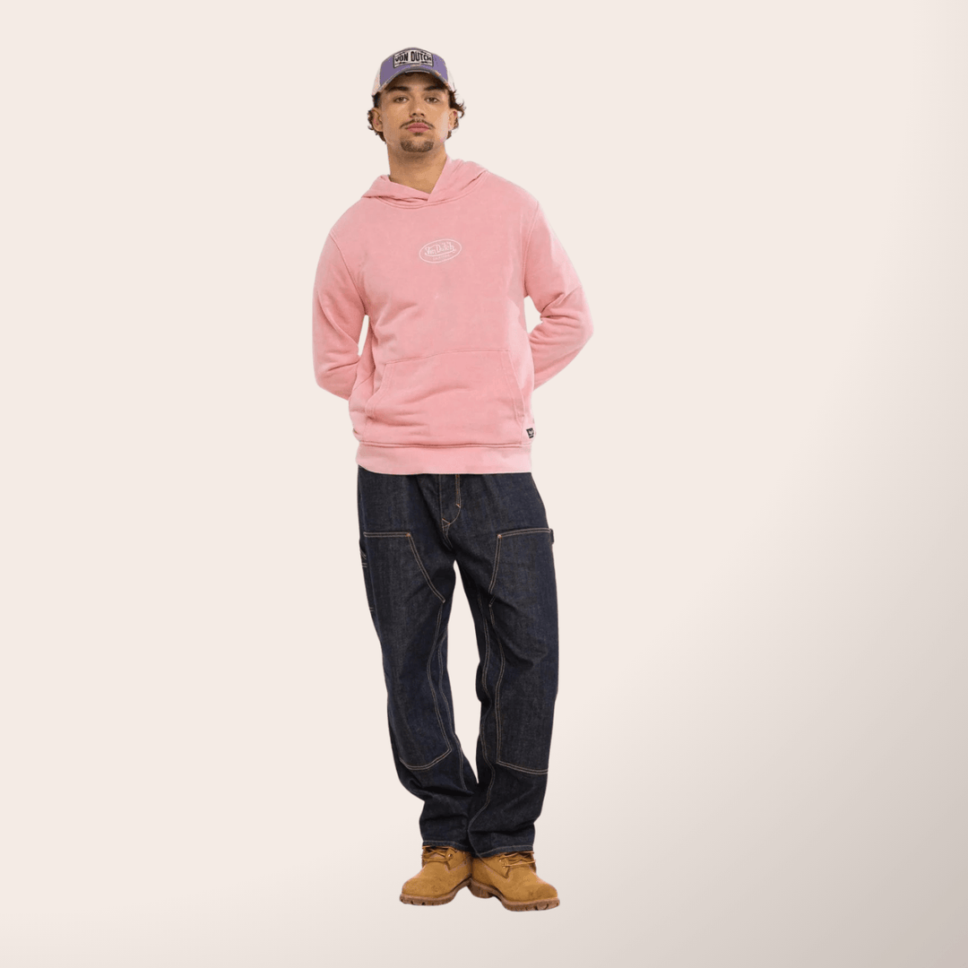 Von Dutch Sweat Capuche "Mattia" - Von Dutch Sweat Capuche Mattia alliant style et confort. Confectionné en mélange 60% coton et 40% polyester, ce modèle offre une légèreté remarquable.