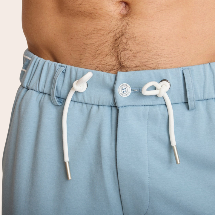 Delahaye Bermuda "Ecume" - Delahaye Bermuda Ecume en coton majoritaire. Taille élastique et cordon ajustable pour un confort sans compromis. - Esprit Pilote