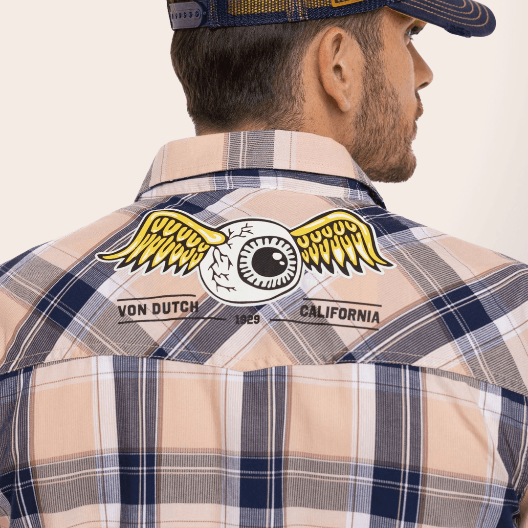 Von Dutch Chemise "Ethan" - Von Dutch Chemise Ethan, un incontournable de votre vestiaire. Confectionnée en 100% coton, elle offre confort et respirabilité tout au long de la journée.