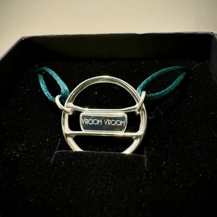 Vroom Vroom Bracelet Volant "Légende"