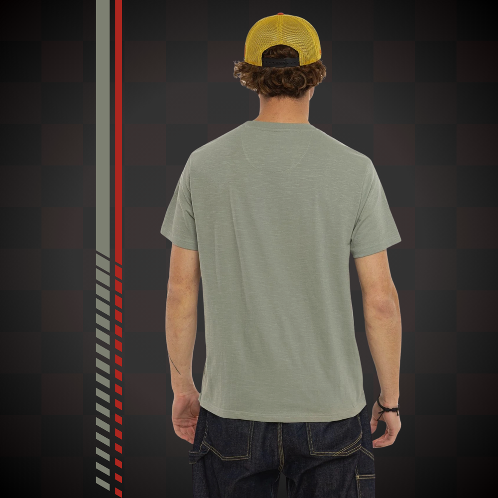 Von Dutch Tee Shirt "Brad 26" - Von Dutch Tee Shirt "Brad 26" - Von Dutch Tee Shirt "Brad 26" – T-shirt coton régulier, manches courtes et col rond. 100% coton 170g, - Esprit Pilote