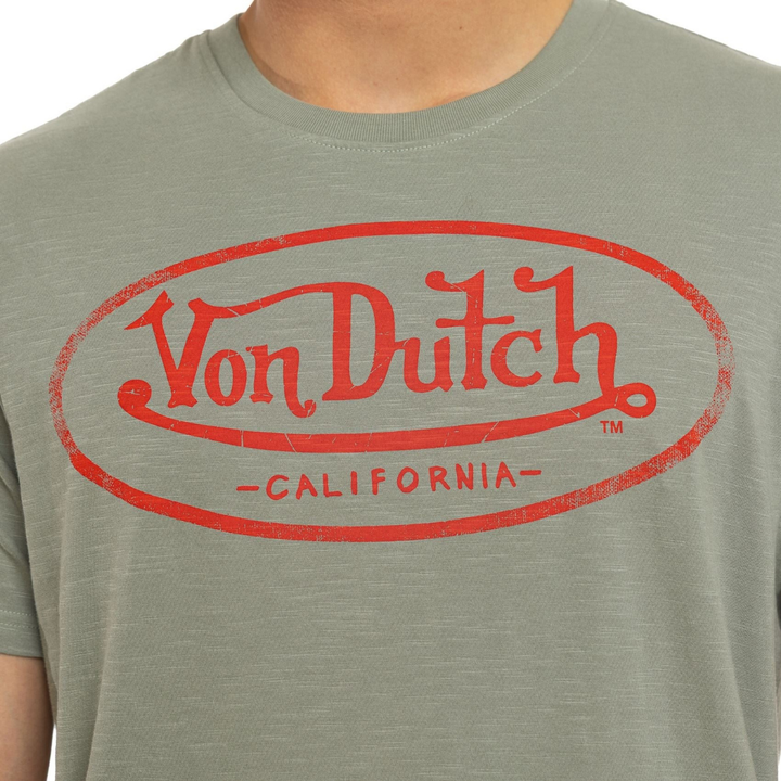 Von Dutch Tee Shirt "Brad 26" - Von Dutch Tee Shirt "Brad 26" - Von Dutch Tee Shirt "Brad 26" – T-shirt coton régulier, manches courtes et col rond. 100% coton 170g, - Esprit Pilote