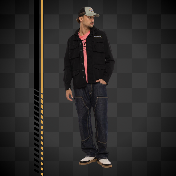 Von Dutch Veste à Capuche mi-saison "Salt" - Veste à capuche denim Von Dutch collection Salt. 100% coton, coloris noir/blanc/orange. Fermeture bouton, coupe mi-saison idéale pour les passionnés de style racing authentique. - Esprit Pilote