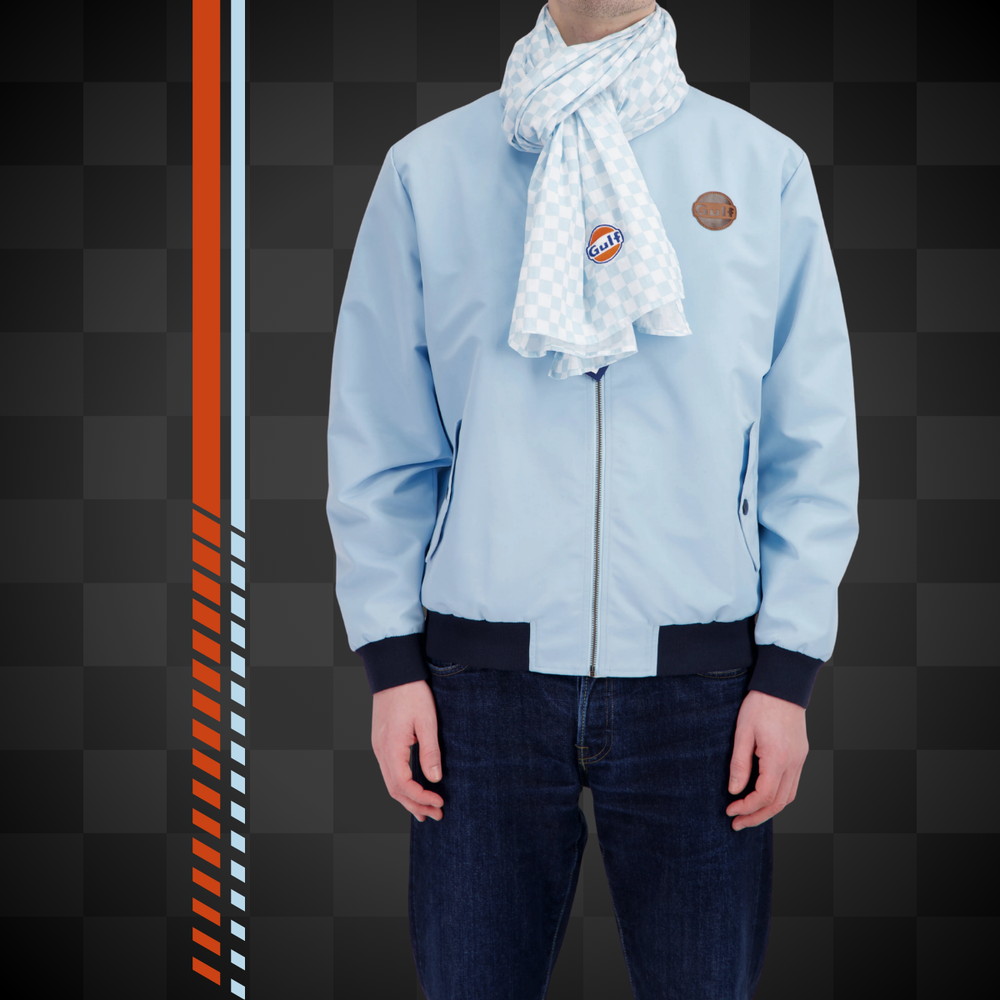 GULF Chèche "Checker Classic" - GULF Chèche "Checker Classic" - Chèche en coton léger au motif checker inspiré des drapeaux de course. Doux et respirant, avec broderie logo et ourlet mouchoir.