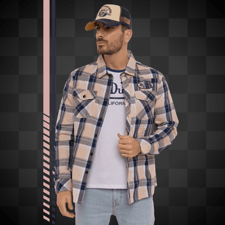 Von Dutch Chemise "Ethan" - Von Dutch Chemise Ethan, un incontournable de votre vestiaire. Confectionnée en 100% coton, elle offre confort et respirabilité tout au long de la journée.