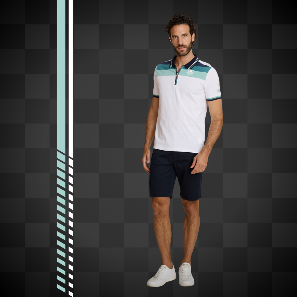 Affirmez votre look avec Delahaye Polo Racing Manches Courtes Blanc/Sauge/Marine - Polo racing authentique confectionné en coton-élasthanne pour un confort optimal et une liberté de mouvement. Doté d'un col zippé pratique, de bords côtelés aux manches pou