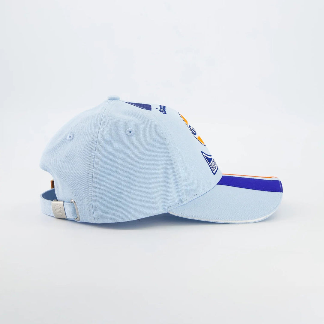 Gulf Casquette "Legend" - Gulf Casquette "Legend" - Casquette 6 panneaux en 100 % coton avec applications graphiques et broderies détaillées. Boucle de réglage métal à logo embossé.