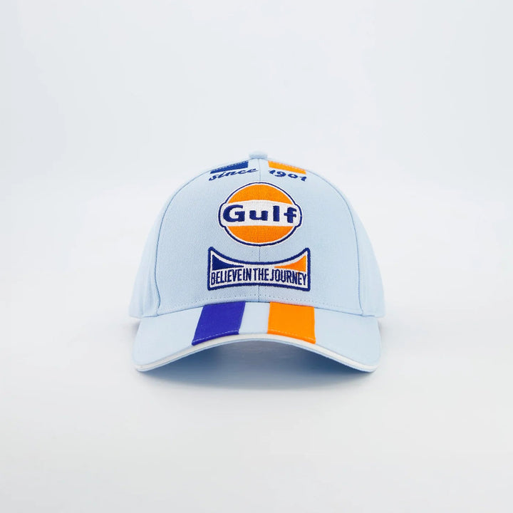 Gulf Casquette "Legend" - Gulf Casquette "Legend" - Casquette 6 panneaux en 100 % coton avec applications graphiques et broderies détaillées. Boucle de réglage métal à logo embossé.