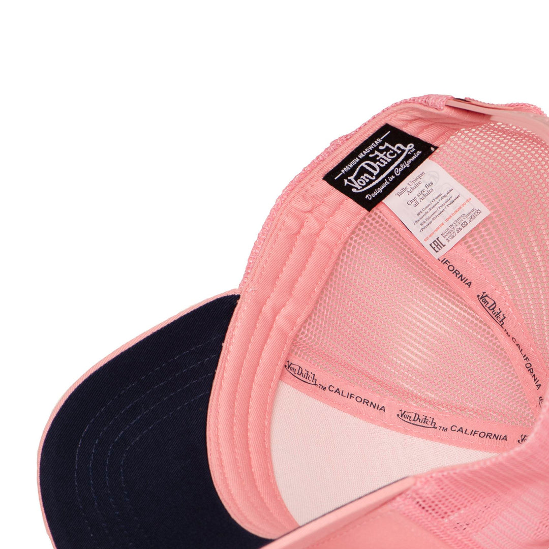 Von Dutch Casquette "Log20" - Casquette trucker Log20 rose pâle. Maille rigide, snapback ajustable, coton-polyester. Style audacieux et confortable. - Esprit Pilote