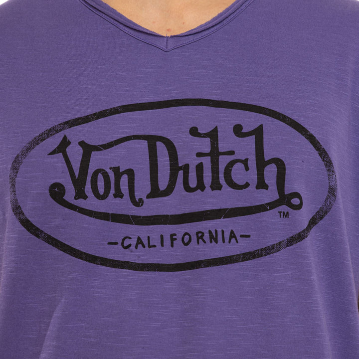 Von Dutch Tee Shirt "Ron" Violet - Von Dutch Tee Shirt "Ron" Violet en coton 100% léger et strié. Coupe régulière, col V, manches courtes. Violet et noir. Lavage 30°. - Esprit Pilote