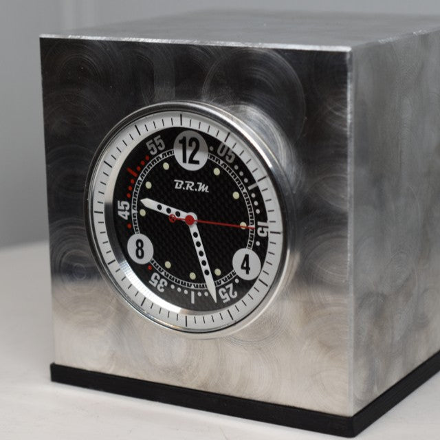 B.R.M Pendule "The Kube" - Pau Motors Shop
