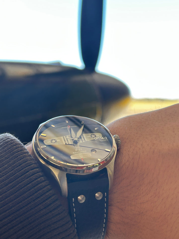 Delta-2 Montre P51 édition limitée 300ex - Pau Motors Shop