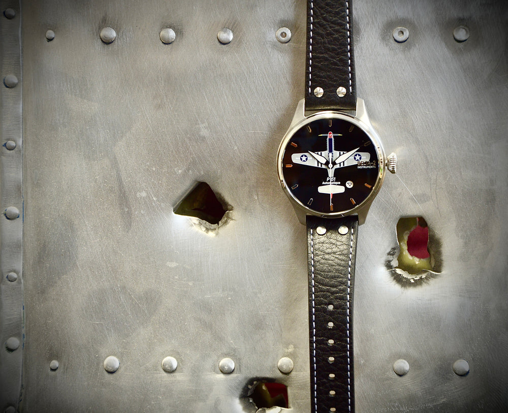 Delta-2 Montre P51 édition limitée 300ex - Pau Motors Shop