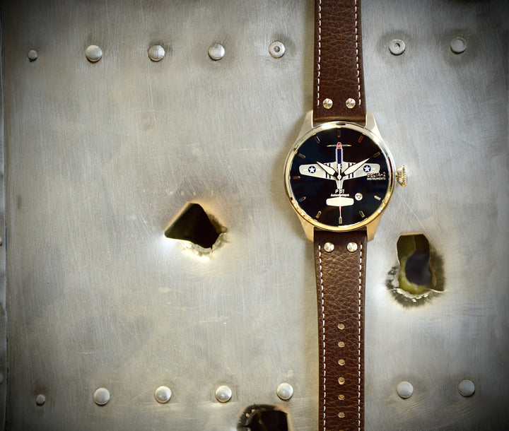 Delta-2 Montre P51 édition limitée 300ex - Pau Motors Shop