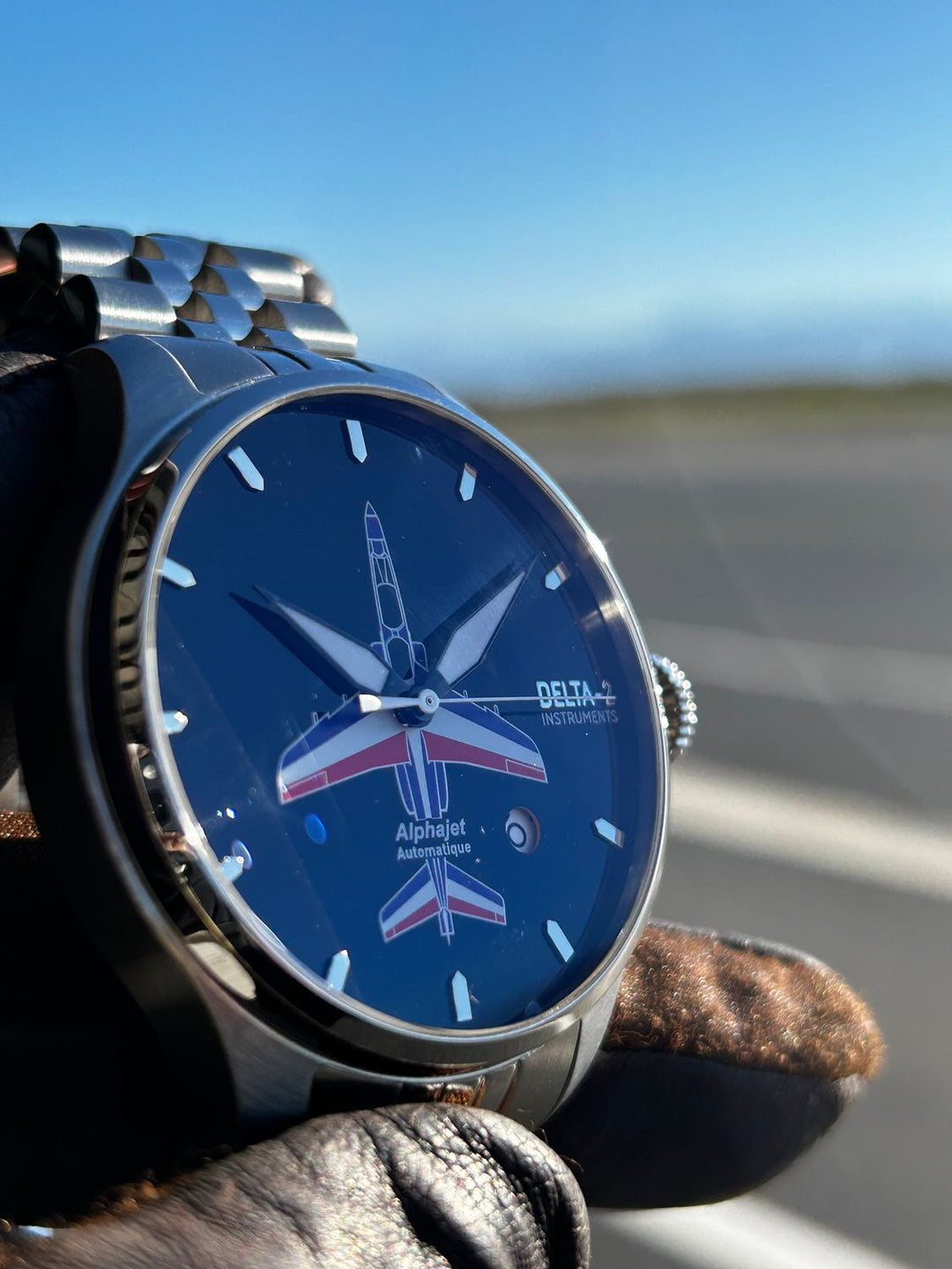 Delta-2 Montre Alphajet édition limitée 300ex. - Pau Motors Shop