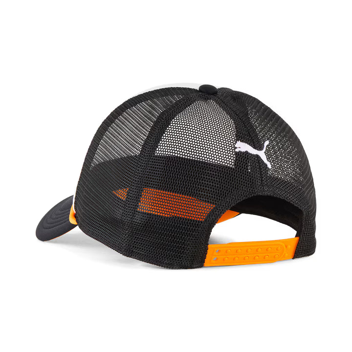 McLaren F1 Team Casquette Team 2026 Blanc/Noir - McLaren F1 Team Casquette Team 2026 BlancNoir. Panneaux en maille pour la ventilation, couleurs et graphiques d'équipe officiels. - Esprit Pilote