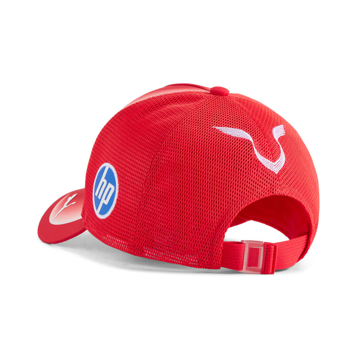 Scuderia Ferrari Casquette Lewis Hamilton 2026 - Scuderia Ferrari Casquette Lewis Hamilton 2026 - Casquette officielle Puma avec structure en A, panneaux maille ventilant, patch cousu et fermeture à pression. - Esprit Pilote