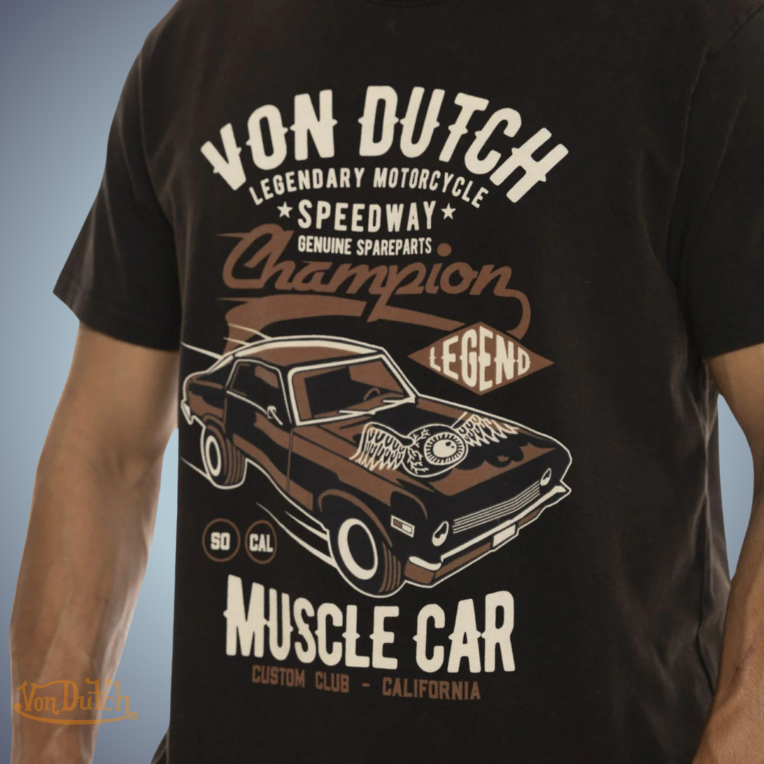 Affirmez votre look avec VD Tee Shirt "Muscle" - Noir - Collection : Muscle Couleur : Noir/Blanc/Bordeau Coupe : Régular Type de manches : Manches courtes Type de col : Col rond Composition : 100% Coton Effet : Flammé Lavage en machine : 30° - Esprit Pilo